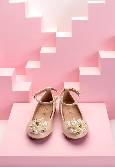 Pearl Embellished Flat Shoes