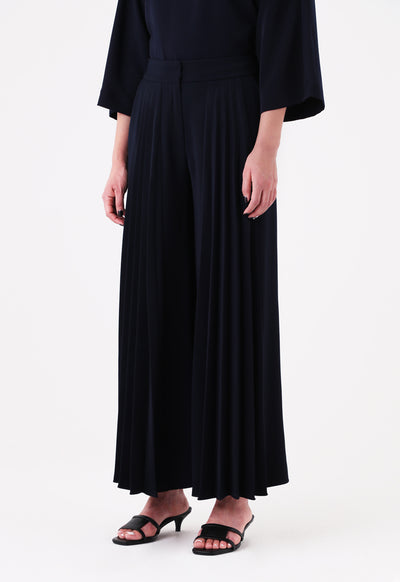 Front Pleated Wide Leg Trouser