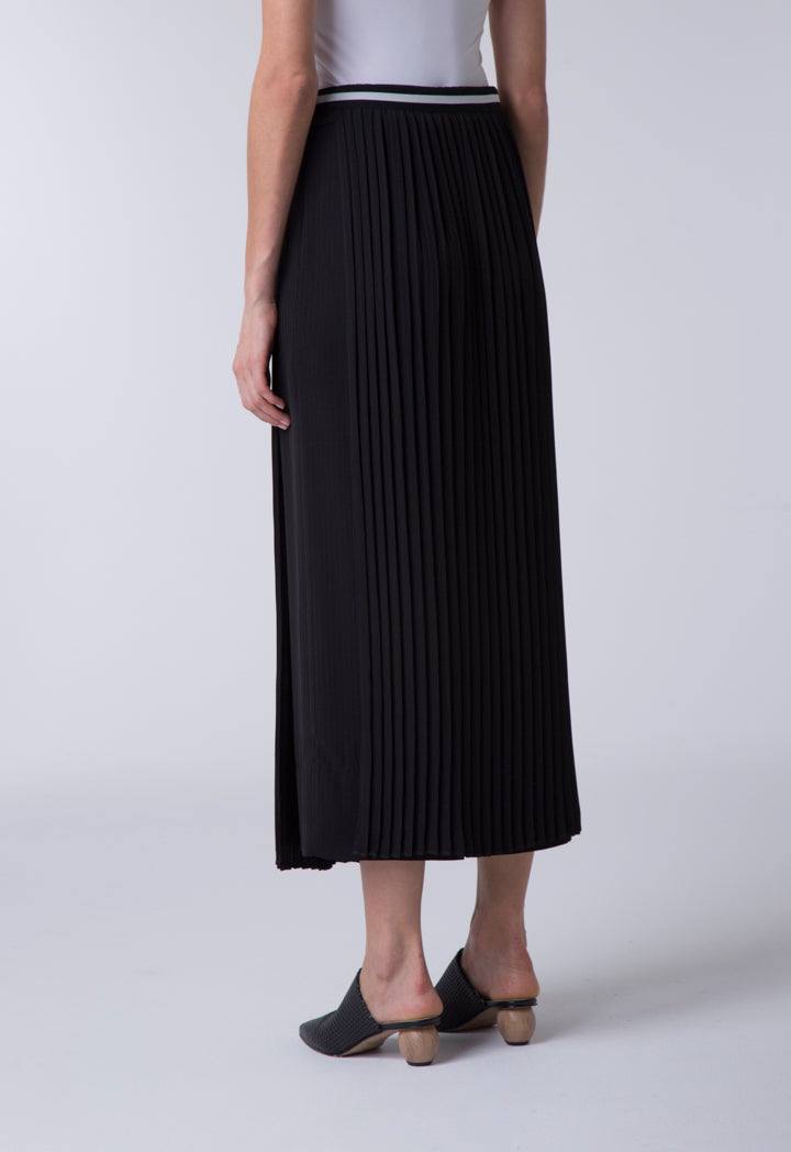 Pleated Wrap Trouser