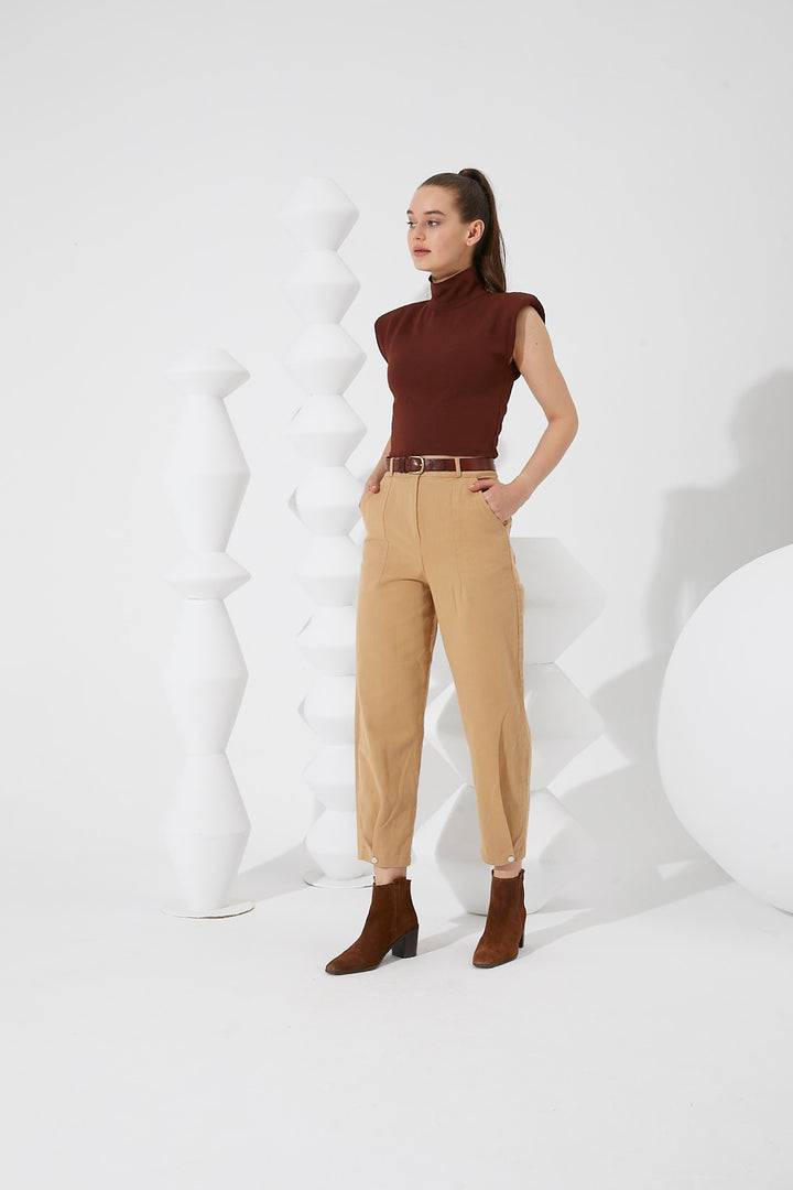 Padded Shoulder Top - Fresqa